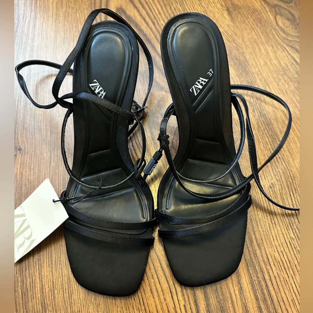 Zara - Z1T Black Strappy Open Toe Heel Sandal- Size 37